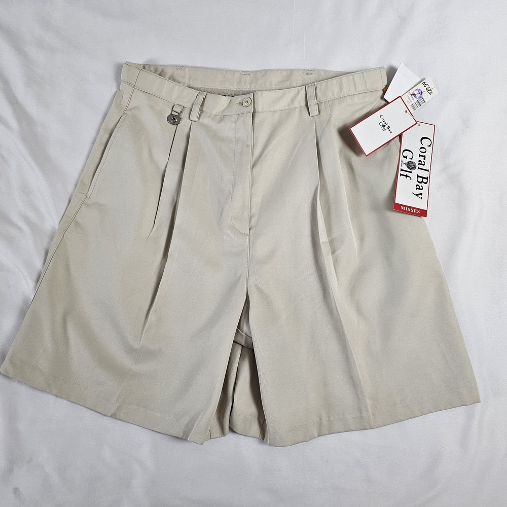 Vtg Coral Bay Golf Beige Women's Pleated  Shorts  Size 16 NEW